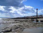 Strand von Bexhill bei Ebbe